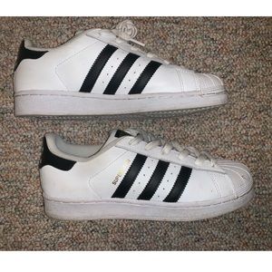 Adidas Superstar Originals Size 7 GS